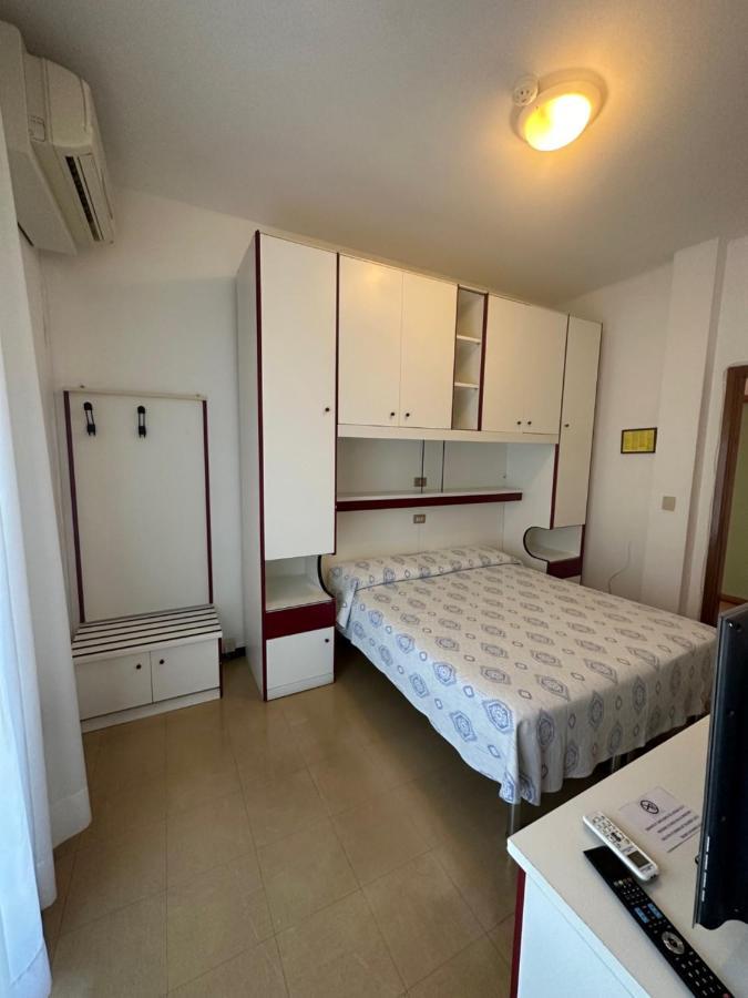 Hotel Reno Lido di Jesolo Buitenkant foto